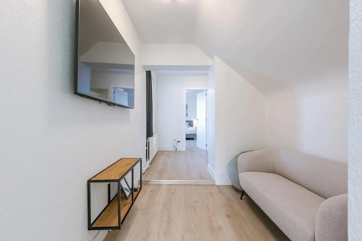 Huswell - Spacious House With Sunny Garden Брюгге