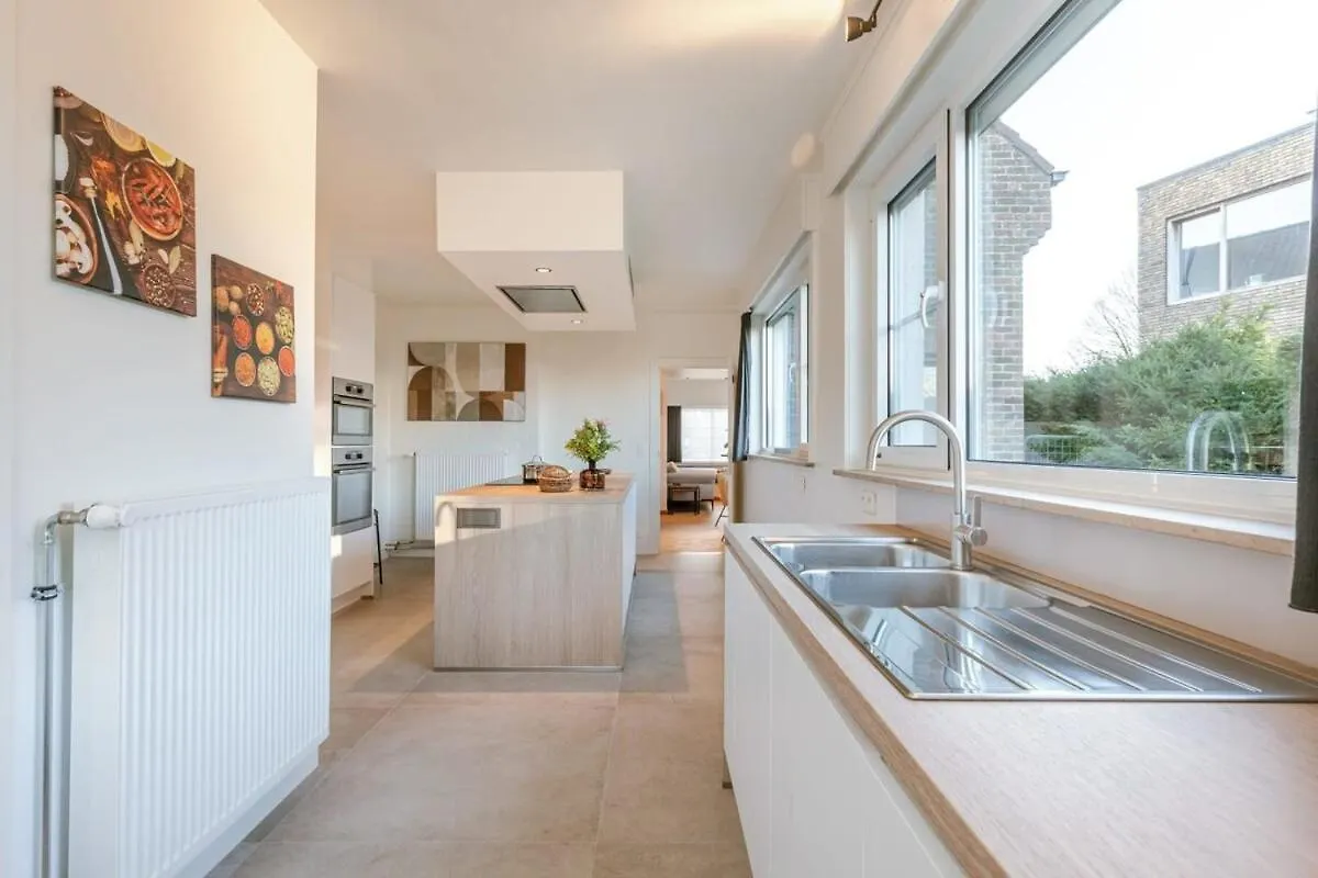 Вилла Huswell - Spacious House With Sunny Garden Брюгге